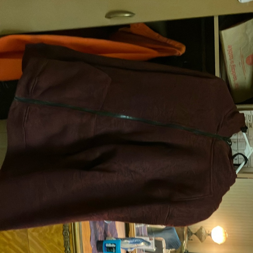 Maroon Reebok zip up hoodie fleece, very warm and comfortable